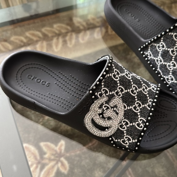 Custom design slides - Picture 3 of 5